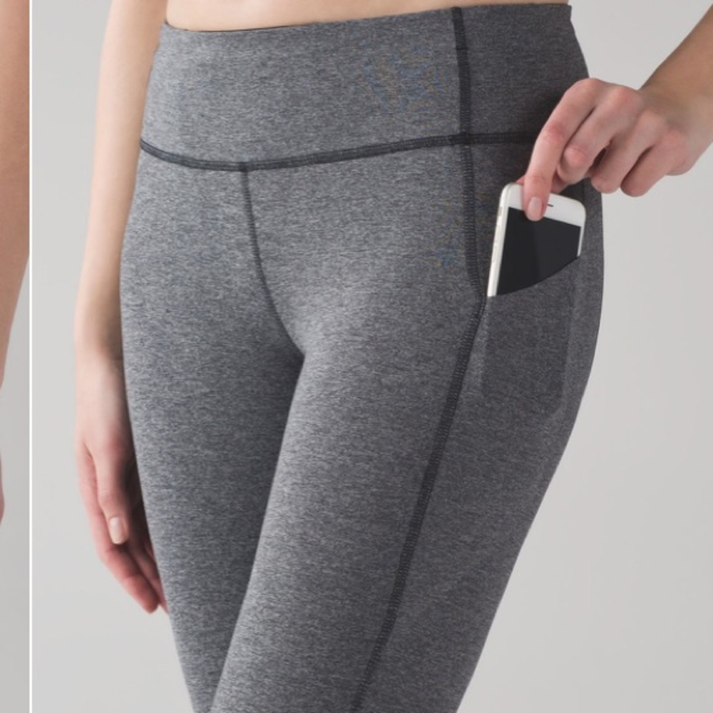 Lululemon pace rival crop 22” sage grey